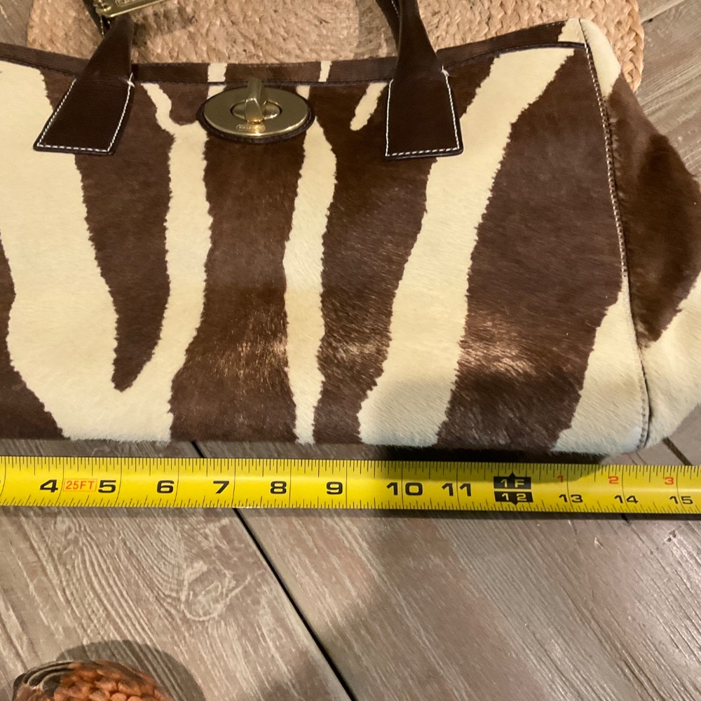 Coach Stunning Brown & Cream Calf Animal Hide Leather purse -NWOT - Picture 5 of 8